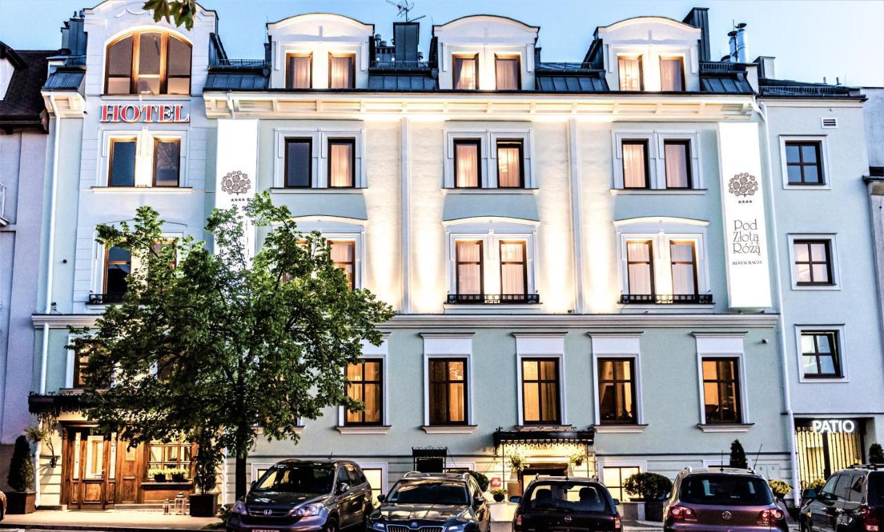 Hotel Pod Zlota Roza Kielce Bagian luar foto