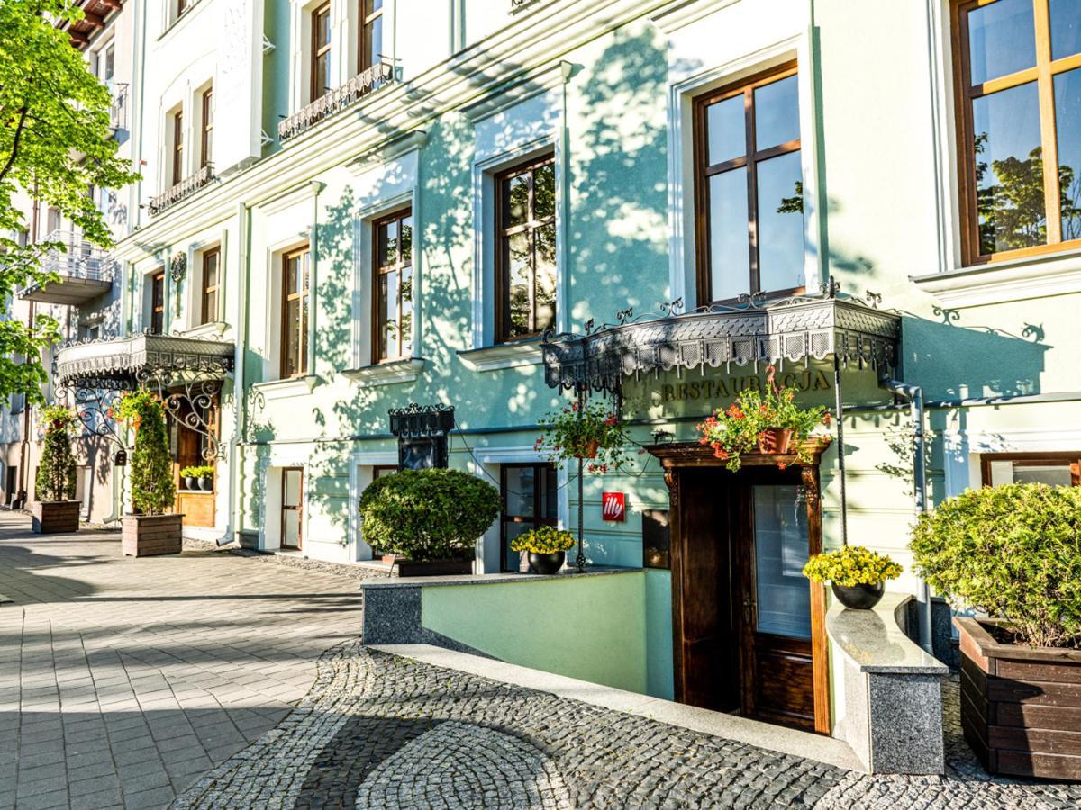 Hotel Pod Zlota Roza Kielce Bagian luar foto